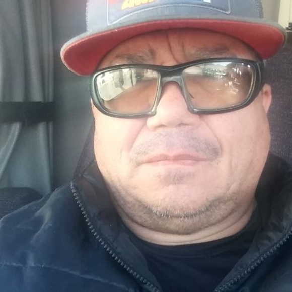 Profile Picture of Robert Aguilar (@rsaflight1) on Poshmark