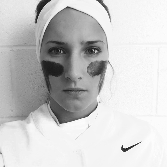 Kayla Doty - Poshmark Profile Picture of Kayla Doty (@kayladoty) on Poshmark