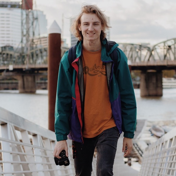 Profile Picture of Matthew Powers (@vintagemattyy) on Poshmark