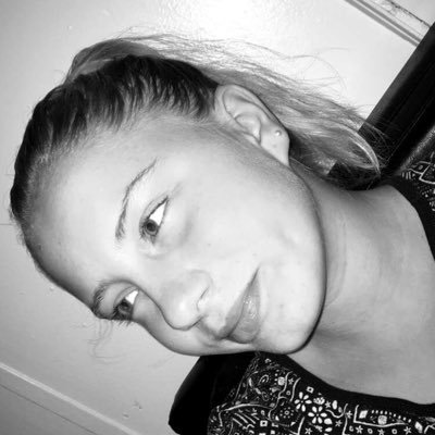 Profile Picture of Jade Harris (@_jade_essence_) on Twitter