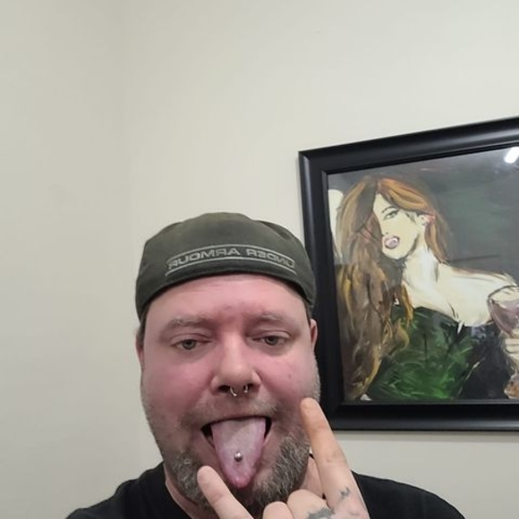 Profile Picture of Robert Probst (@phaqbeeach) on Poshmark