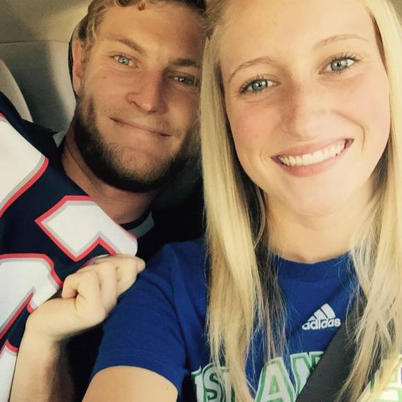 Profile Picture of Evan Kaye (@ekaye36) on Poshmark