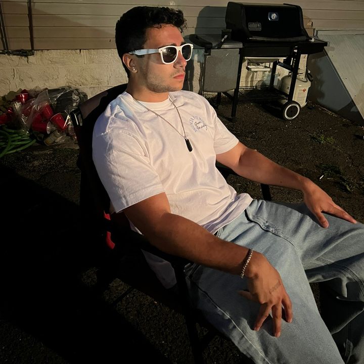 Profile Picture of Brandon Scotti (@brandonscotti) on Tiktok