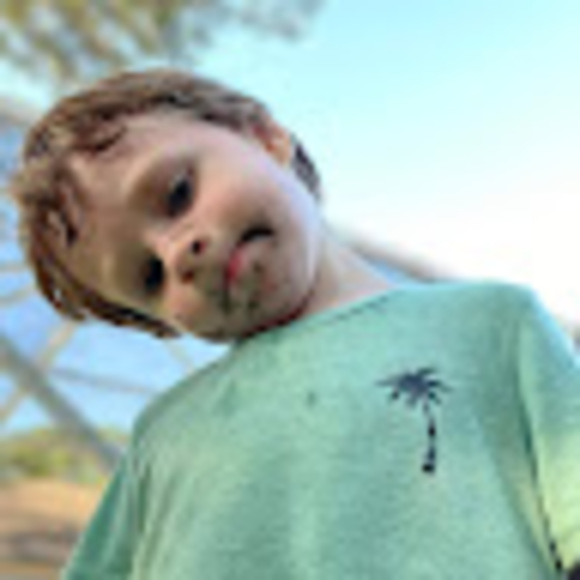 Profile Picture of Tracey Mccall (@traceymccall6) on Poshmark