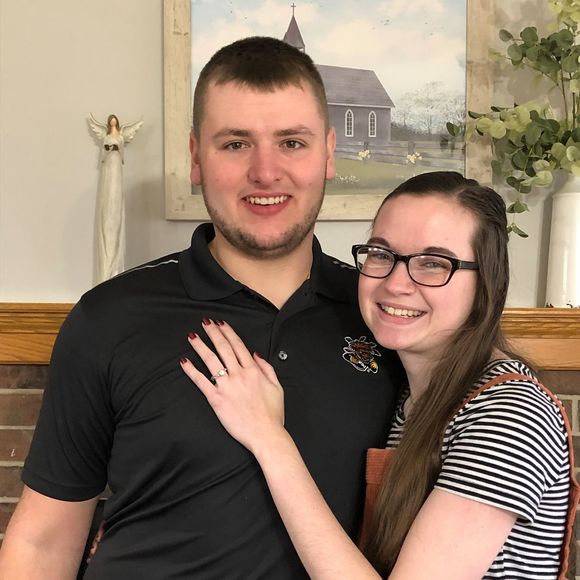 Profile Picture of Victoria Bergkamp (@vbergkamp) on Poshmark