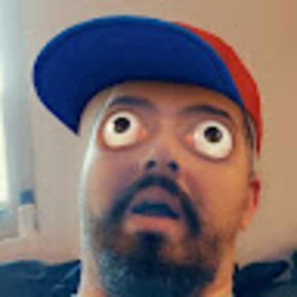 Profile Picture of Milan Radojevic (@mgradojevic) on Poshmark