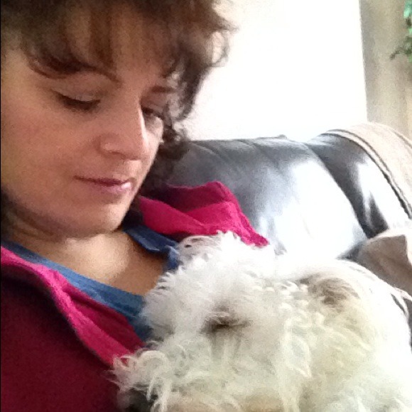 Profile Picture of Anissa Sabori (@anissa02) on Poshmark