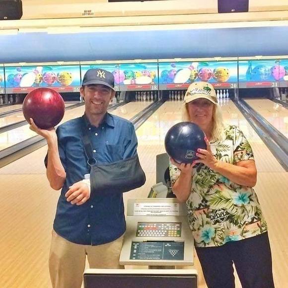 Profile Picture of Debbie Braitsch (@debbiedogs) on Poshmark