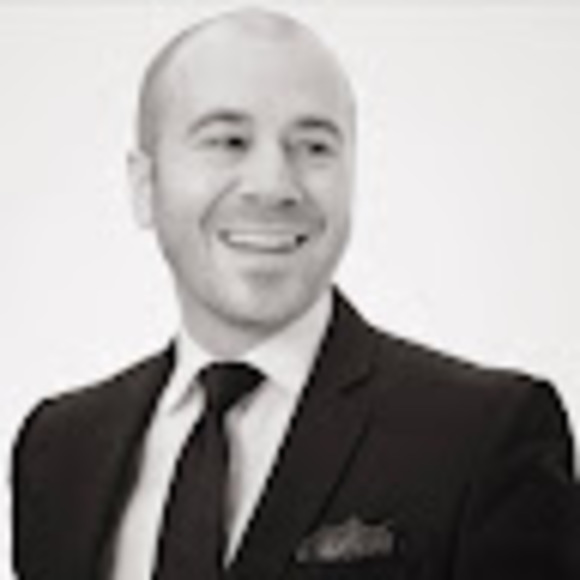 Profile Picture of Adam Rindosh (@adamrindosh) on Poshmark