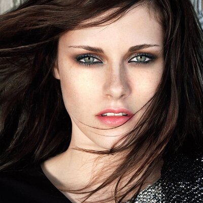 Profile Picture of Kathleen Bailey (@ItsKathleenB) on Twitter