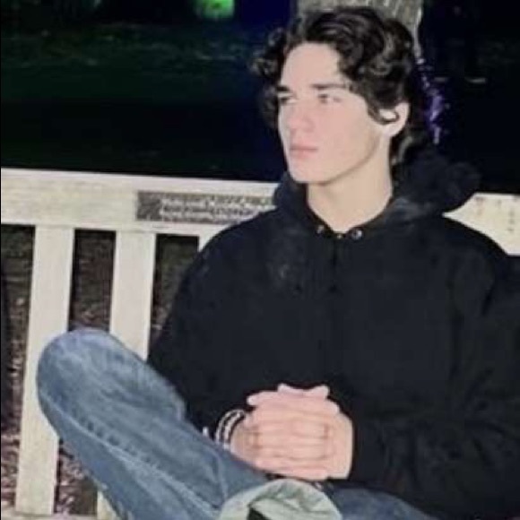 Profile Picture of Gabriel Lawrence (@mistareddiwhip) on Poshmark