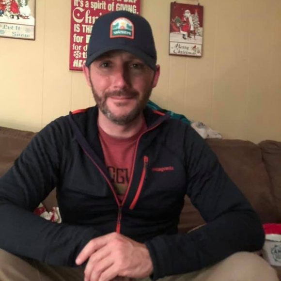 Profile Picture of Matthew Macgregor (@mattmac77) on Poshmark