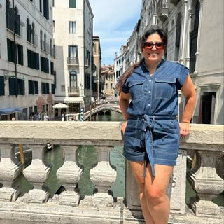 Profile Picture of Lisa Maiello Theodoracopoulos (@ltheo1971) on Instagram