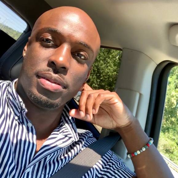 Profile Picture of Ryan Victor (@ryanvictor) on Poshmark