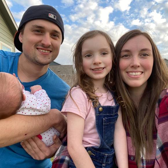 Profile Picture of Kristina Morganti (@kristinamorgant) on Poshmark