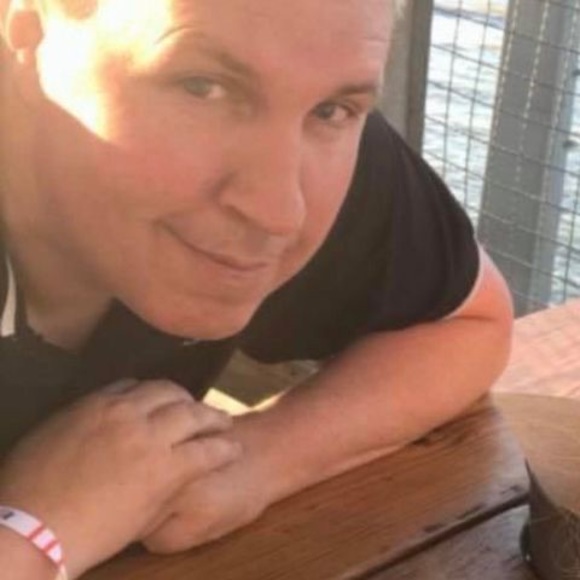 Profile Picture of Brian Simpson (@briansimpson1) on Poshmark