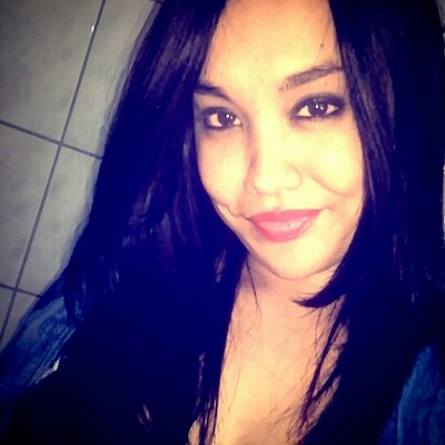 Profile Picture of Monique Poole (@Poole93Poole) on Twitter