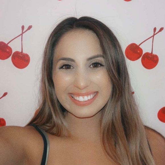 Profile Picture of Brianna Barrera (@briannajaylin02) on Poshmark