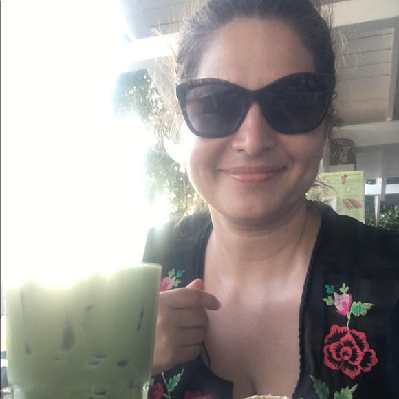 Katerina Doneva - Poshmark Profile Picture of Katerina Doneva (@cutiekat812) on Poshmark