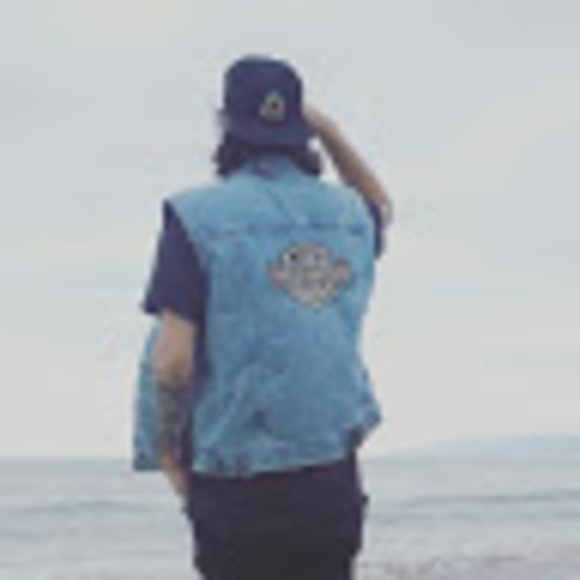 Profile Picture of Joel Rice (@ricejoel17) on Poshmark