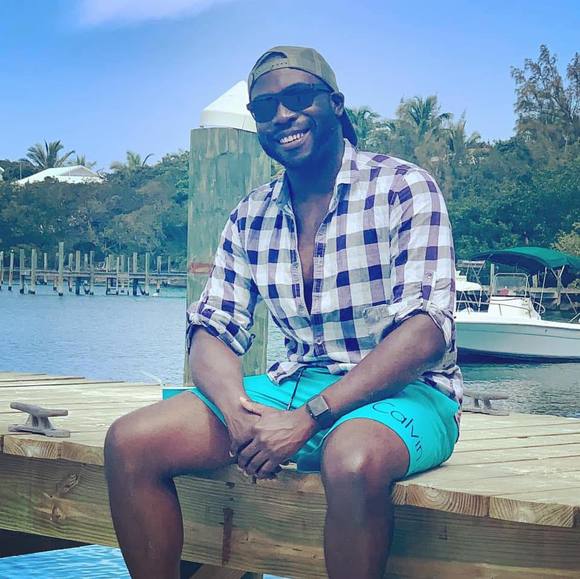 Profile Picture of Kevin Buckley (@kevinnbuckley) on Poshmark