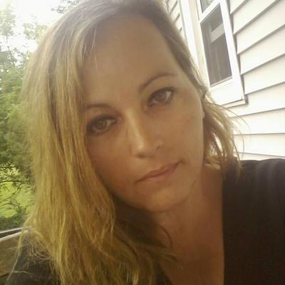 Profile Photo of Mary Ballinger (@silentpoetme1) on Twitter