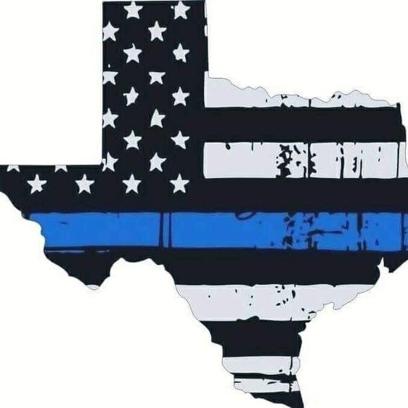 Profile Picture of Mollie Nolen (@gramoffive) on Poshmark