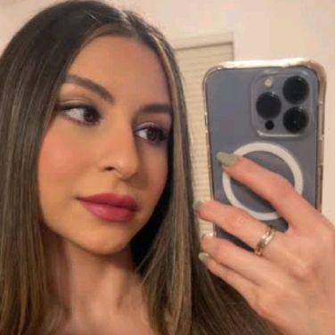 Profile Picture of Colette_Florence (@colette_florence) on Tiktok