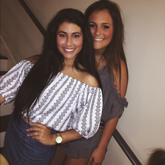 Profile Picture of Audrey Poitevent (@apoite1) on Poshmark