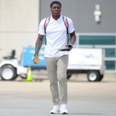 Profile Picture of Malik Williams (@M4_Ville) on Twitter