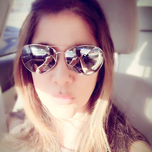 Profile Picture of Lisa Tedeschi (@lt8228) on Poshmark