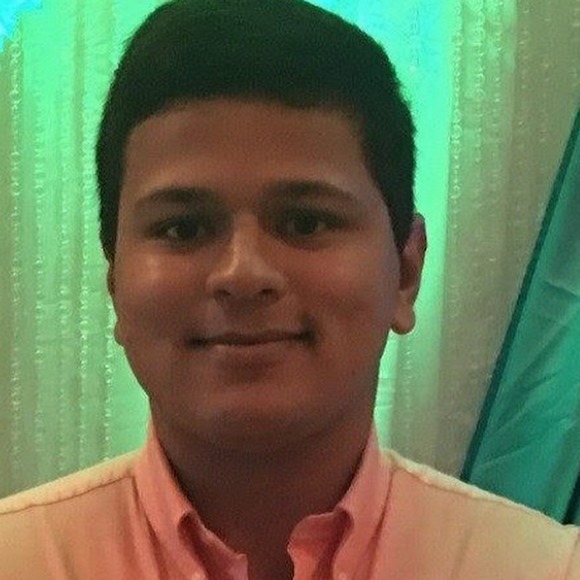 Awnish Choudhary - Poshmark Profile Picture of Awnish Choudhary (@ac_10000) on Poshmark