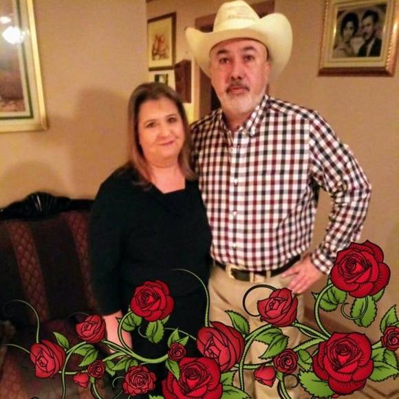 Profile Picture of Jesus n laura Batarse (@jbatarse) on Poshmark