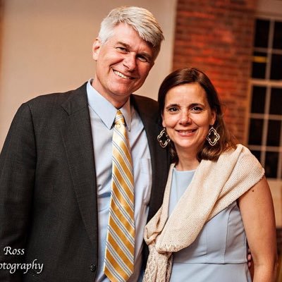 Profile Picture of Eloise Porter (@eloise_porter) on Twitter