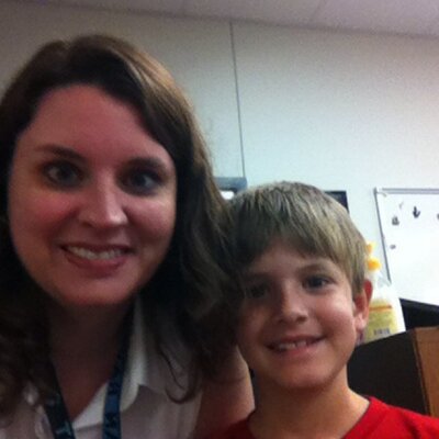 Profile Picture of Karen LaCombe (@Lacombesclass) on Twitter