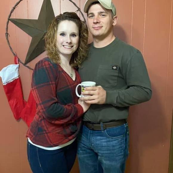 Profile Picture of Jacob Kendall (@biglogger94) on Poshmark