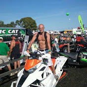 Profile Picture of Dustin Quinn (@quinners318) on Youtube