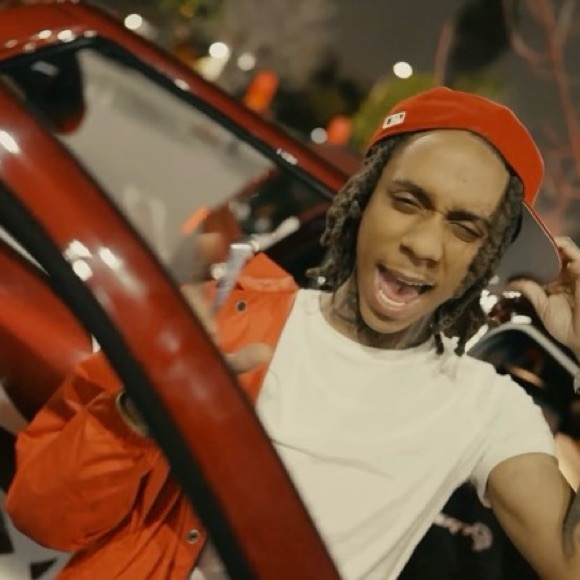 Benno - Poshmark Profile Picture of Benno (@016jayy) on Poshmark