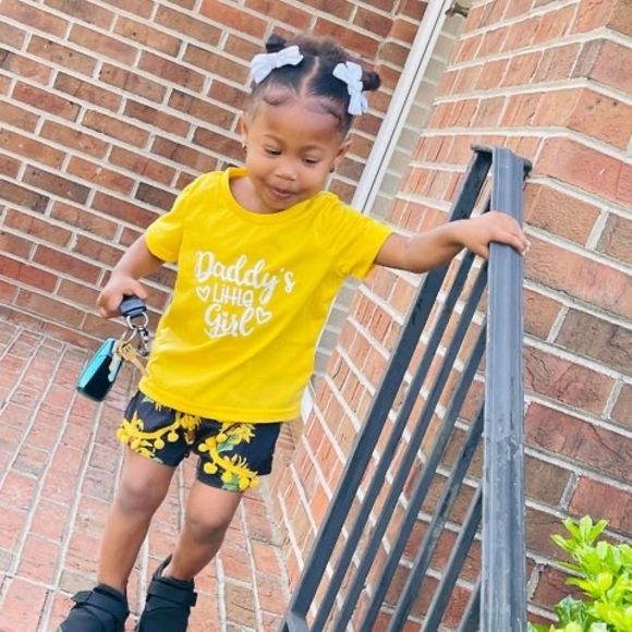 Profile Picture of Bora Faye jallow (@borajallow97) on Poshmark