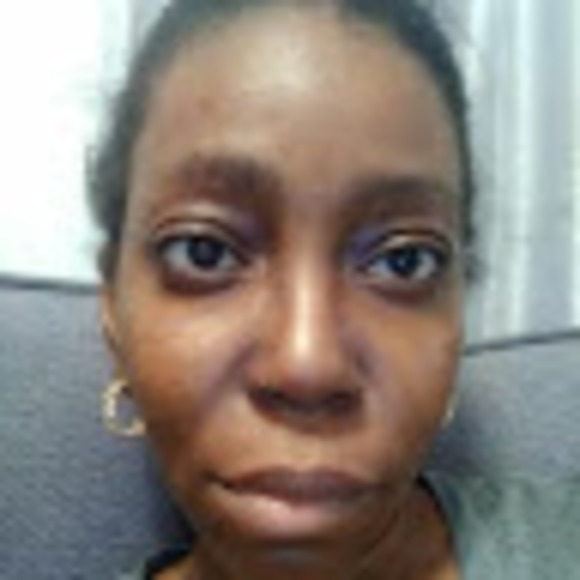 Profile Picture of Nadia Mclaughling (@nmclaughling) on Poshmark