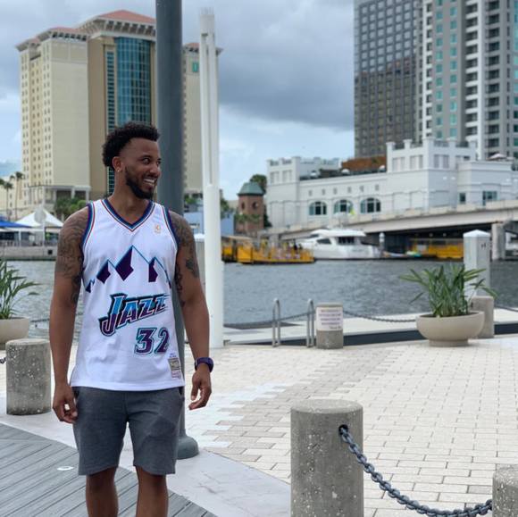 Profile Picture of Demetrius Lampkins (@dalampkins) on Poshmark