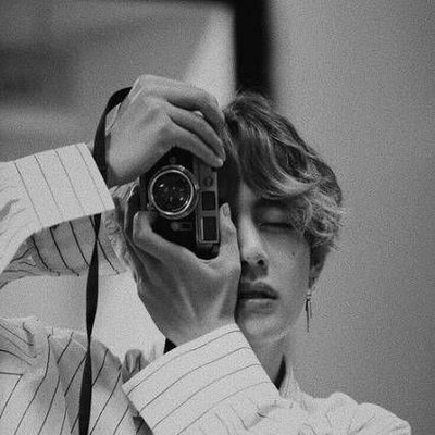 Profile Picture of °ᵀᵃᵉ🌑ₗᵢₗᵢ. (@moonTAE_LI) on Twitter