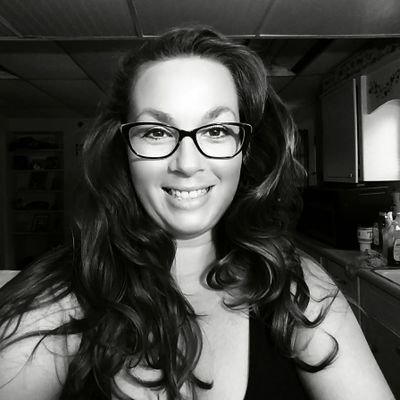 Profile Picture of Stacey J (@MrsBrianJaneway) on Twitter