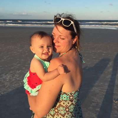 Profile Picture of Catherine Flores (@cathflores) on Twitter