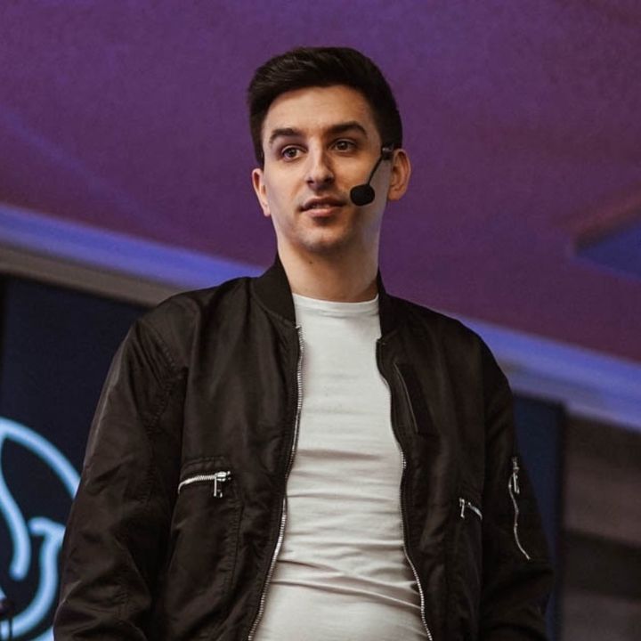 Profile Picture of Joshua Kelly (@joshuakellyministries) on Tiktok