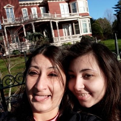 Profile Picture of Aprilroot (@Aprilroot7) on Twitter