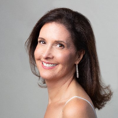 Profile Picture of Leslie Jacobson Kaye (@MezzoKaye) on Twitter