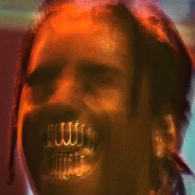 Profile Picture of Robert Tiemann (@urb0ih0tsausage) on Twitter