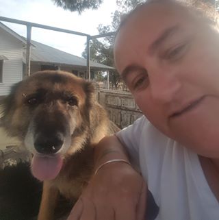 Kerrie Hands - Facebook Profile Picture of Kerrie Hands (@kerrie.hands) on Facebook