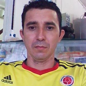 Profile Picture of Alex Tabares (@alextabares16) on Twitter